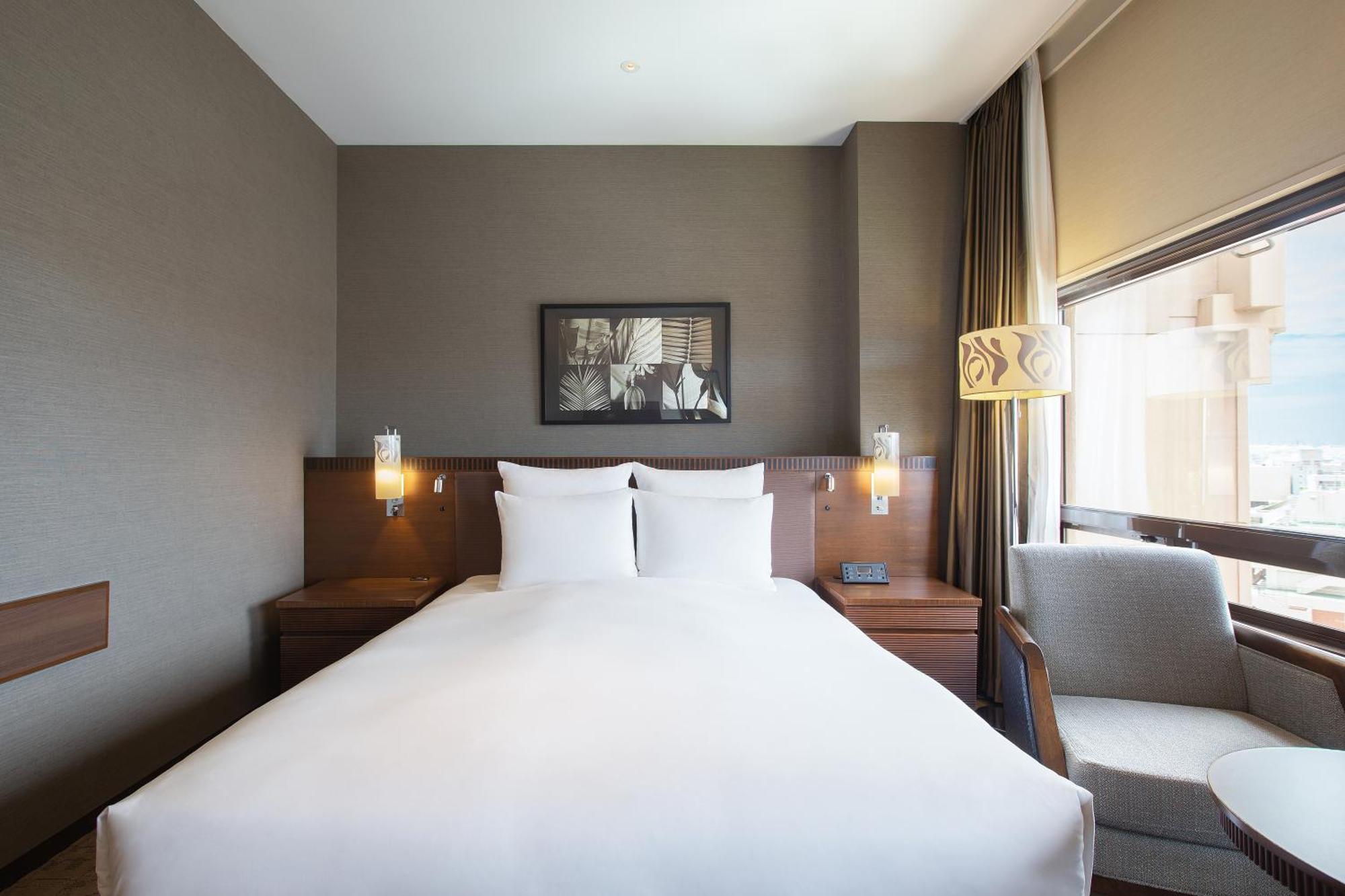 Okinawa Harborview Hotel Наха Стая снимка